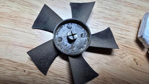 Cut silicone